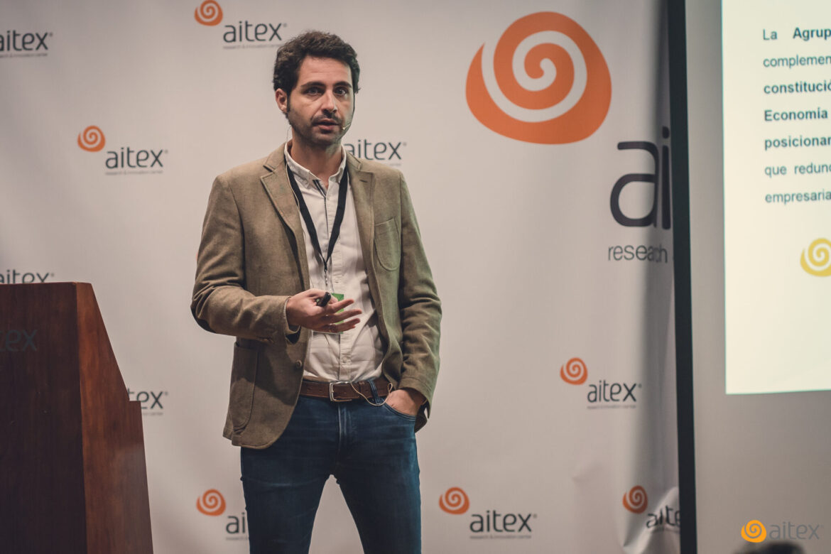 Con Eduardo Fages, Responsable G.I. de Sostenibilidad y Tecnología de Materiales de AITEX.