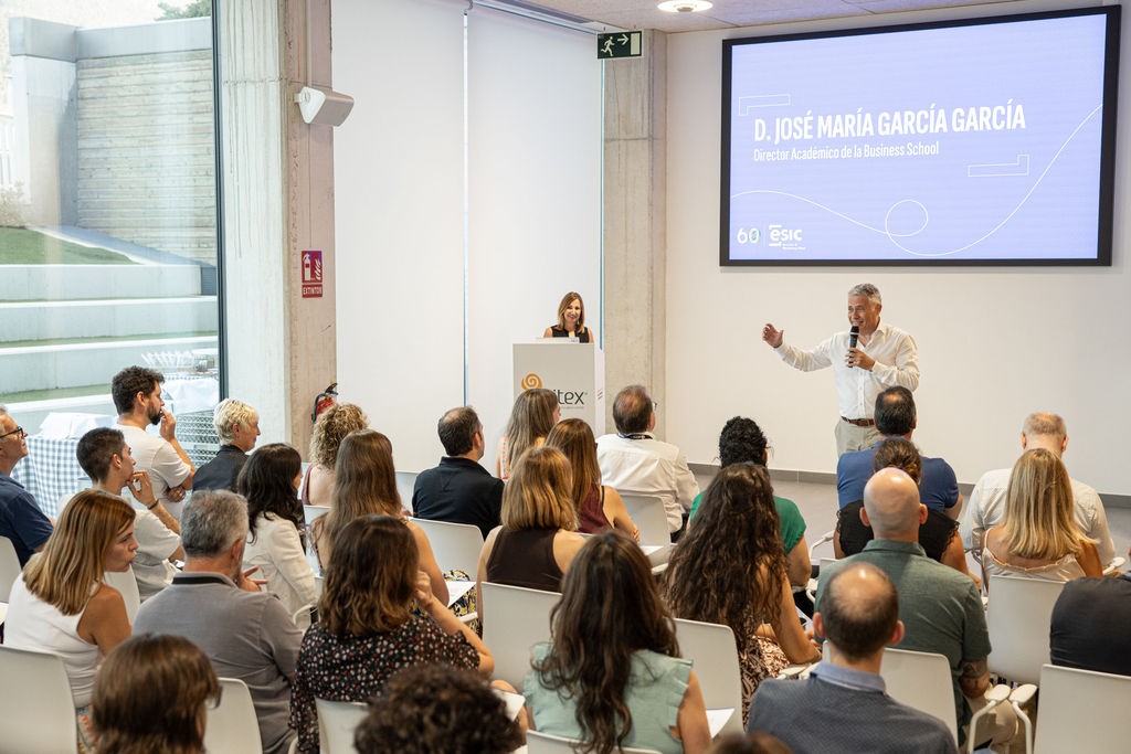 EntregadiplomasESICAitex-136