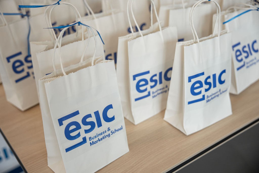 EntregadiplomasESICAitex-16